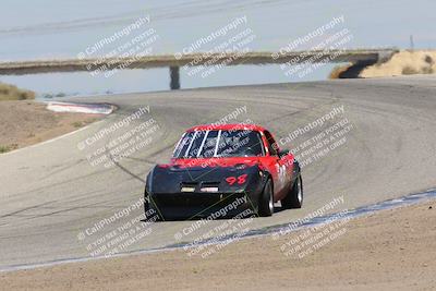 media/Jun-05-2022-CalClub SCCA (Sun) [[19e9bfb4bf]]/Group 1/Race/